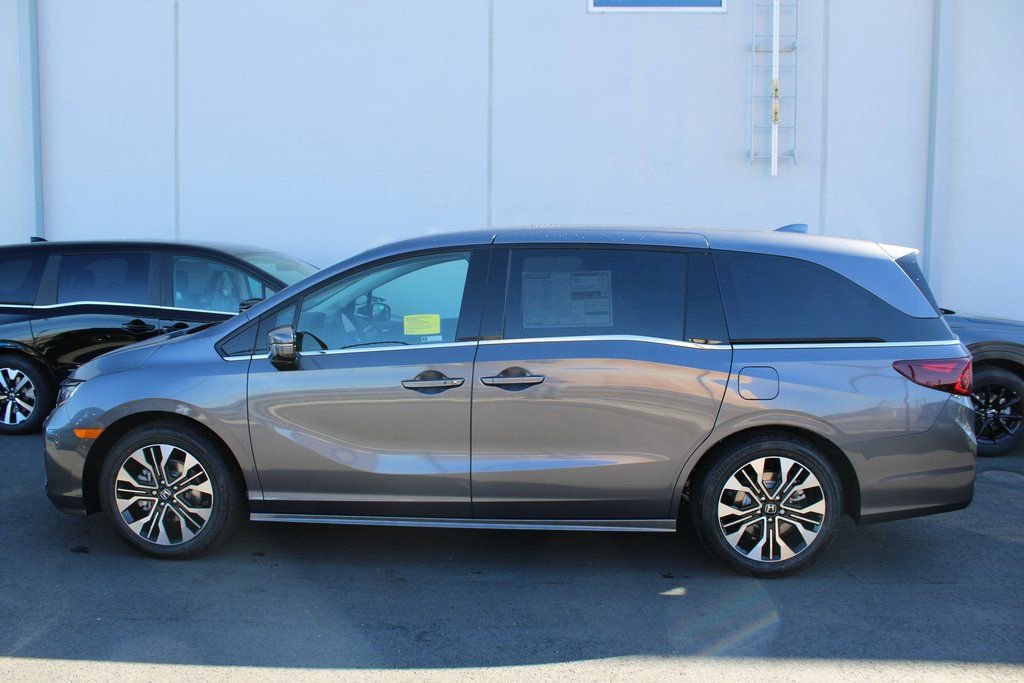 New 2026 Honda Odyssey Elite image 8