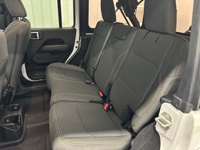 Used 2024 Jeep Wrangler Sahara w/ Safety Group image 9