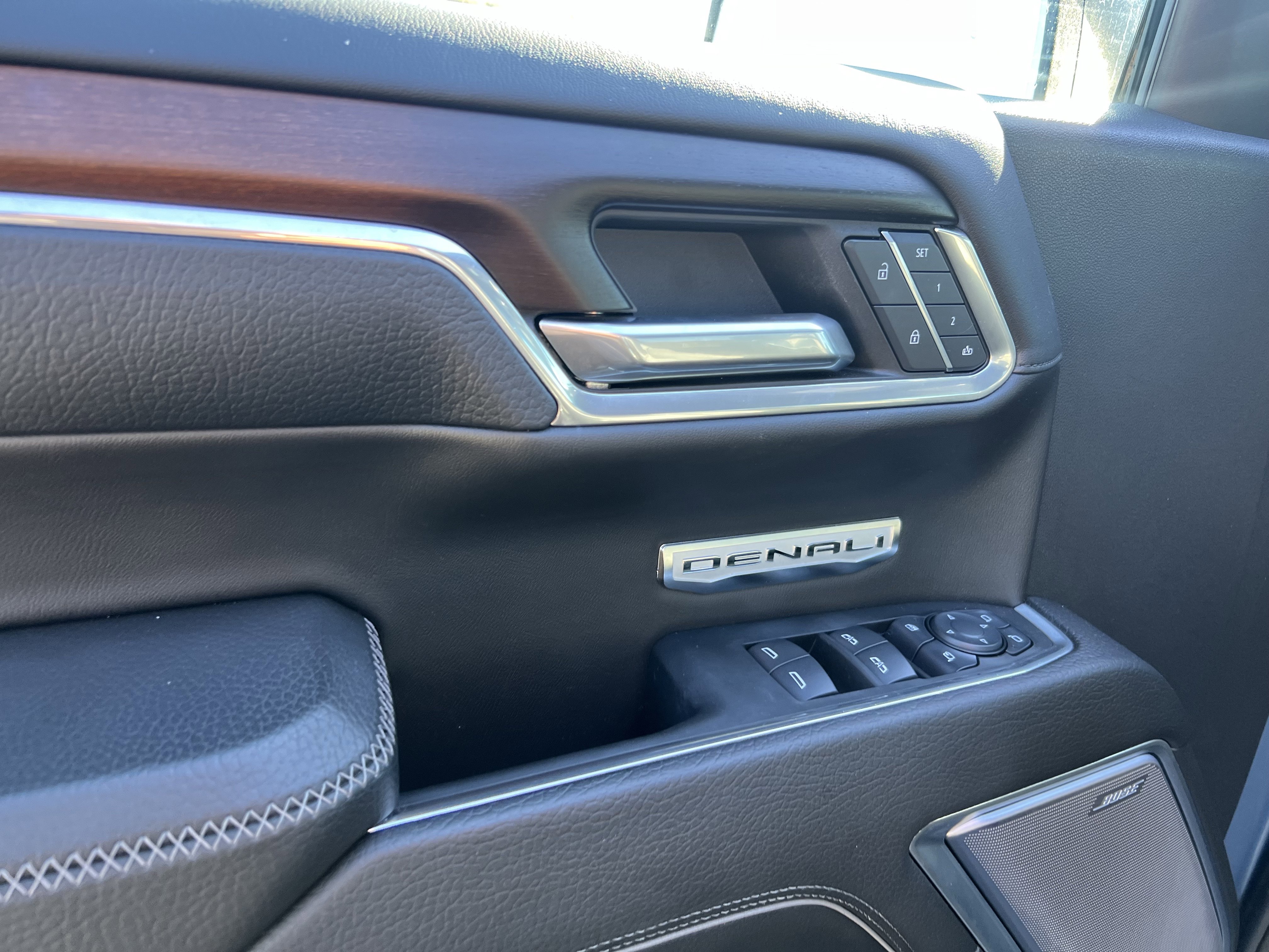 Used 2024 GMC Sierra 1500 Denali w/ Denali Reserve Package image 26