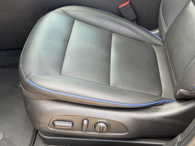 Used 2024 Buick Envista Sport Touring w/ Convenience I Package FWD image 17
