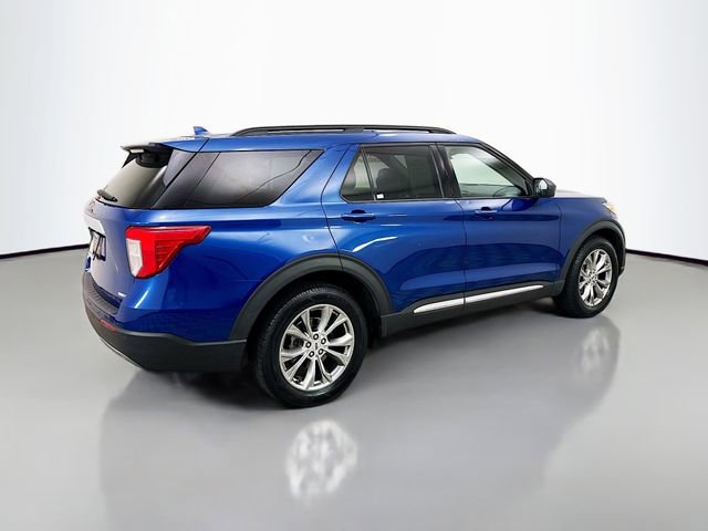 Used 2020 Ford Explorer XLT w/ Equipment Group 202A image 8