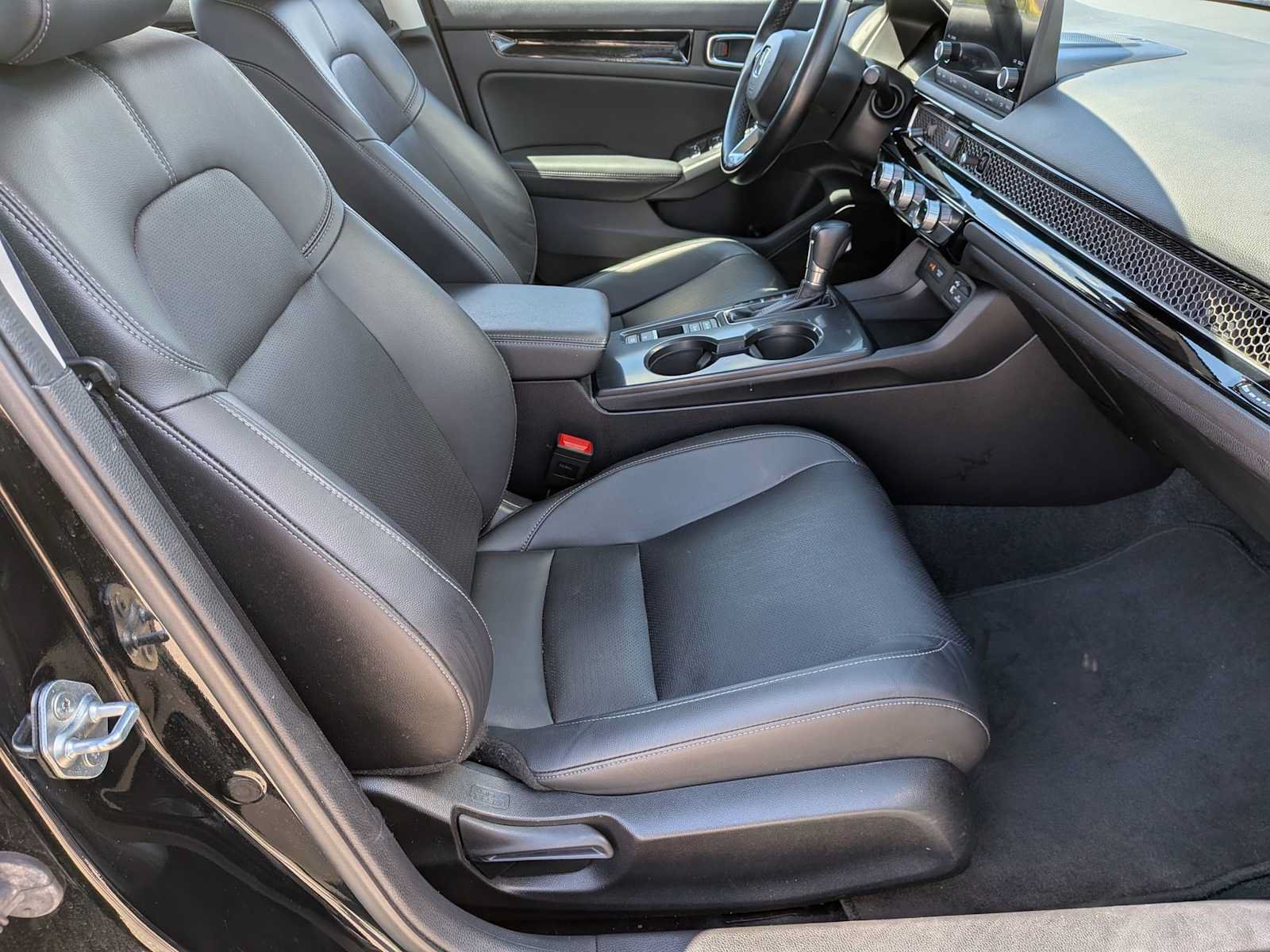 Used 2022 Honda Civic EX-L image 21