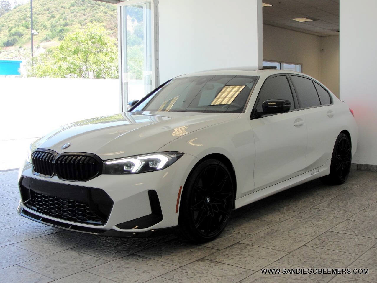 Used 2023 BMW 330i Sedan w/ M Sport Package RWD image 56