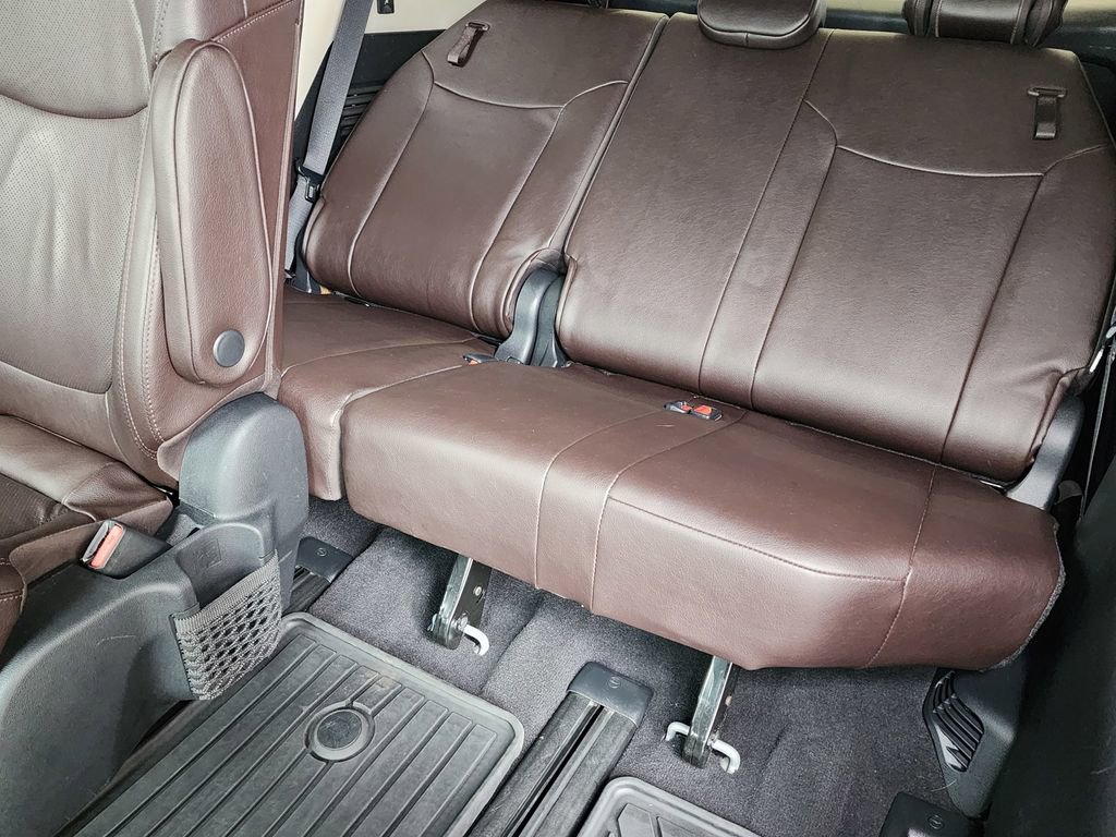 Used 2022 Toyota Sienna Platinum FWD image 14