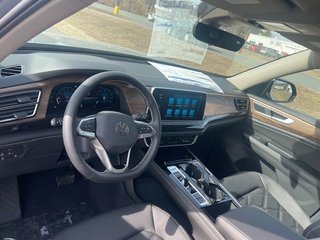 New 2026 Volkswagen Atlas SE image 13