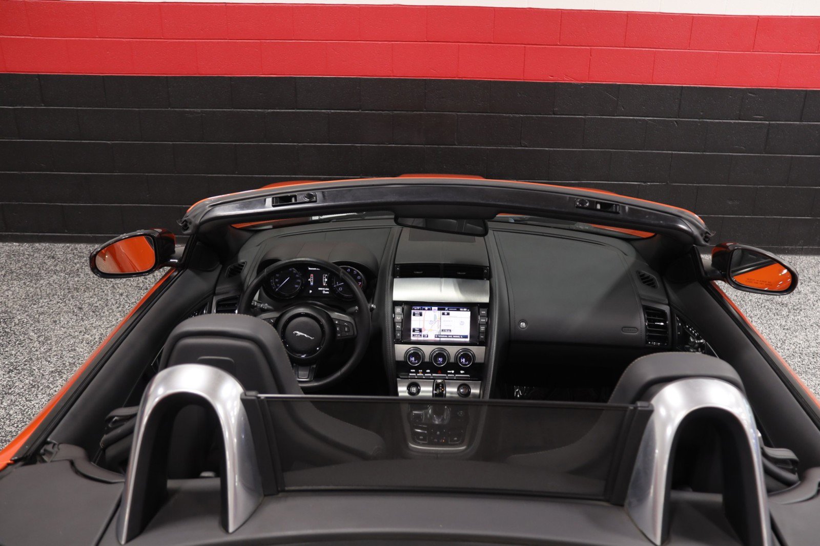 Used 2014 Jaguar F-TYPE Convertible image 40