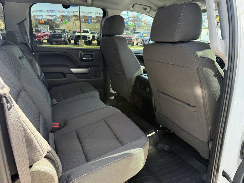 Used 2018 Chevrolet Silverado 1500 LT w/ Texas Edition image 32