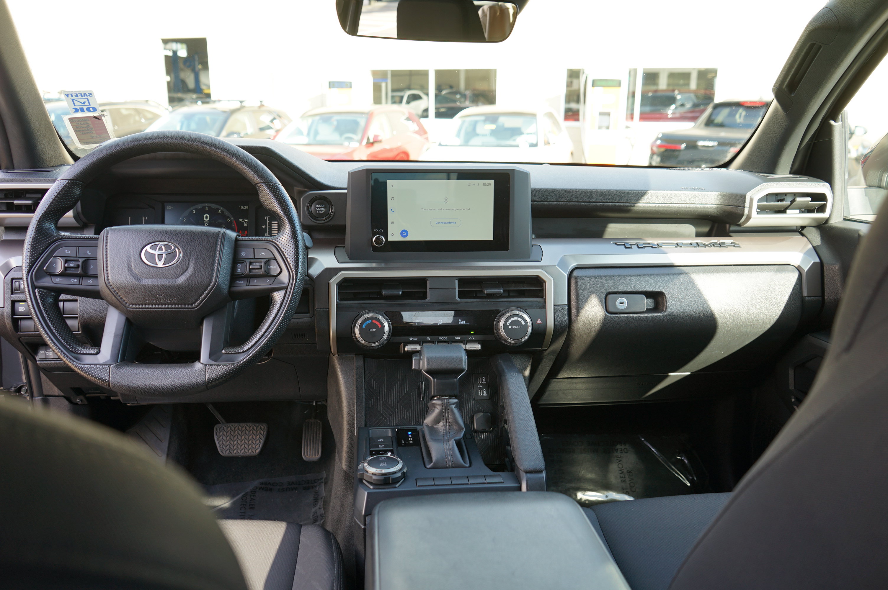 Used 2025 Toyota Tacoma SR5 AWD/4WD image 19