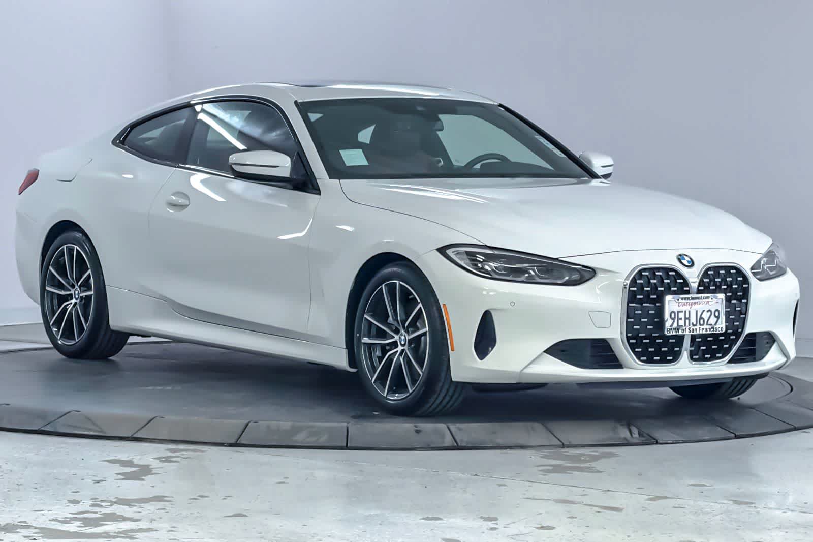 Used 2023 BMW 430i Coupe w/ Convenience Package RWD image 9
