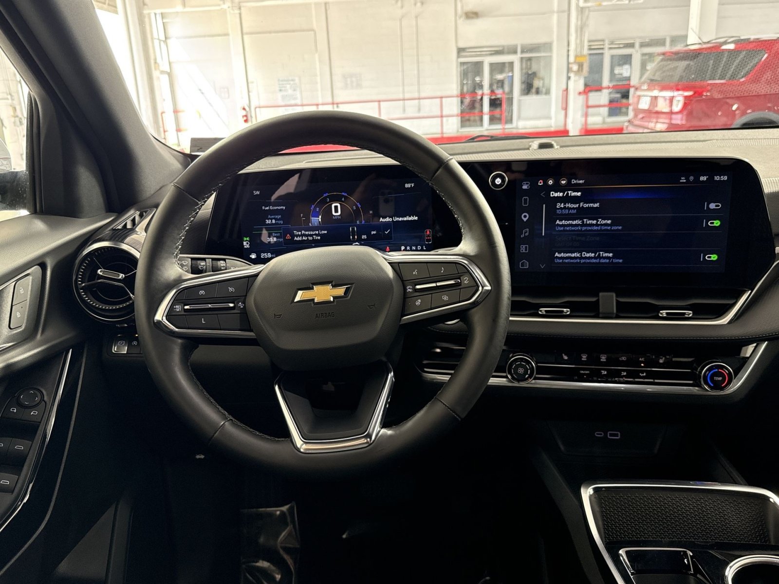 Used 2025 Chevrolet Equinox LT FWD image 16
