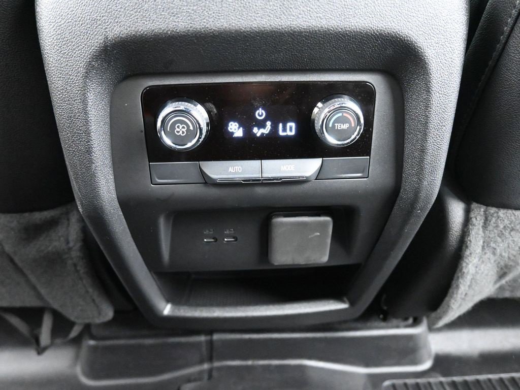 Used 2024 Chevrolet Traverse Z71 w/ LPO, Floor Liner Package image 13