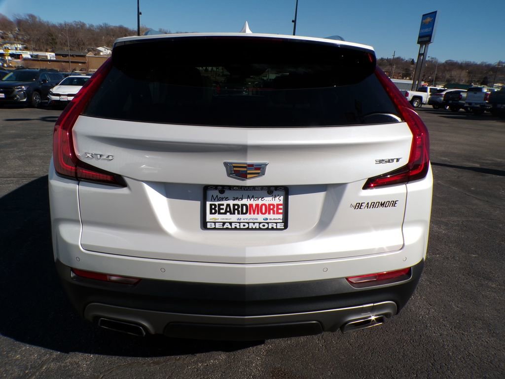 Used 2020 Cadillac XT4 Premium Luxury w/ Cold Weather Package image 3
