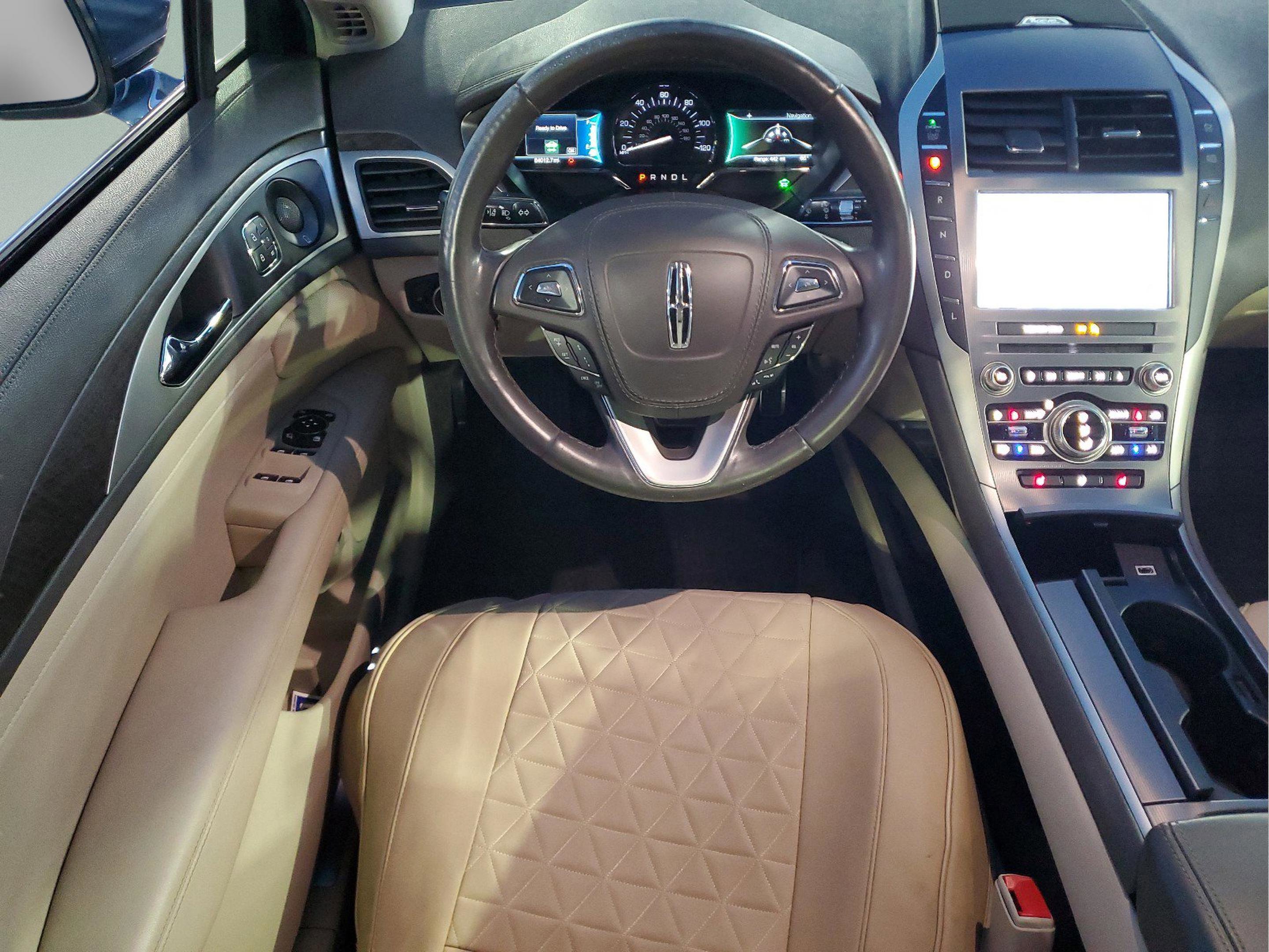 Used 2019 Lincoln MKZ Reserve w/ Reserve Plus Package FWD image 9