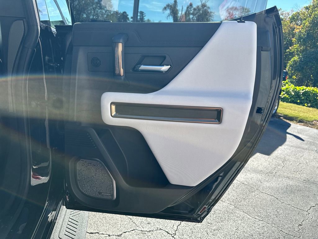 New 2025 GMC Hummer EV 3X w/ Battery Pack, 24 Module Pack image 17