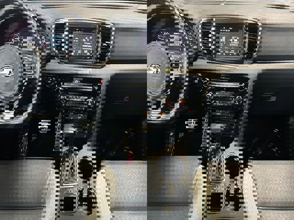 Used 2018 Kia Sportage EX w/ EX Sport Appearance Package image 12