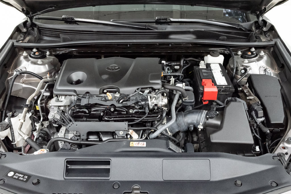 Used 2023 Toyota Camry XLE FWD image 3