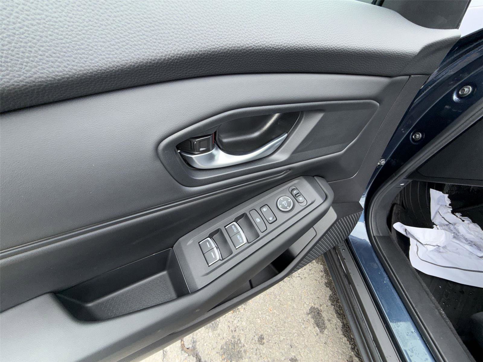 Used 2024 Honda Accord EX image 15