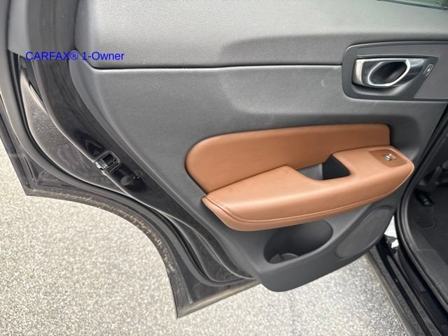 Certified 2023 Volvo XC60 B5 Plus w/ Climate Package AWD/4WD image 16