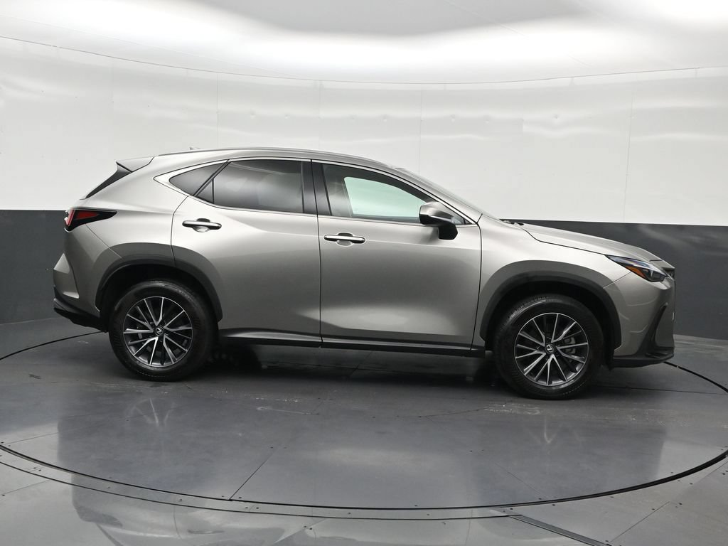 Used 2024 Lexus NX 250 FWD image 7