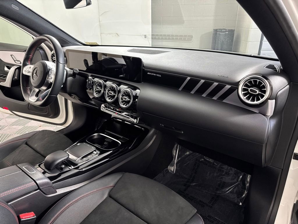 Used 2021 Mercedes-Benz A 35 AMG 4MATIC image 17