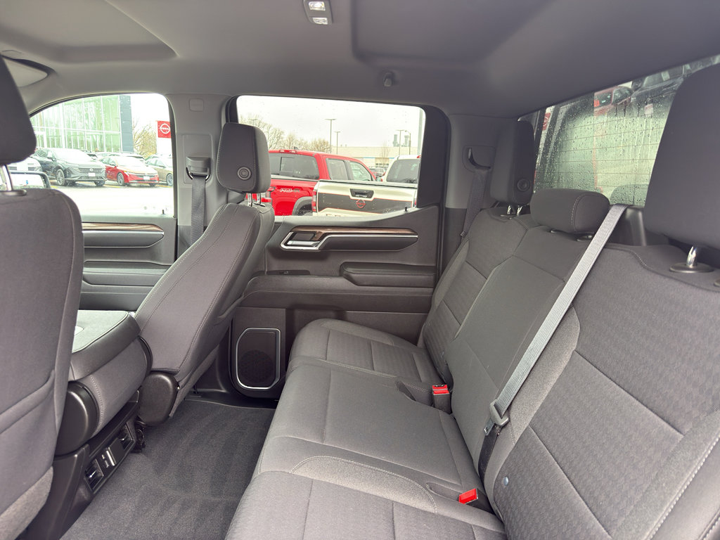 Used 2022 Chevrolet Silverado 1500 RST image 33