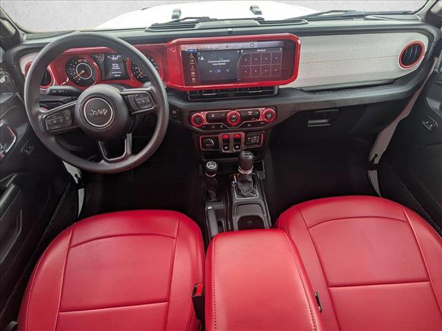 Used 2025 Jeep Wrangler Sport AWD/4WD image 16