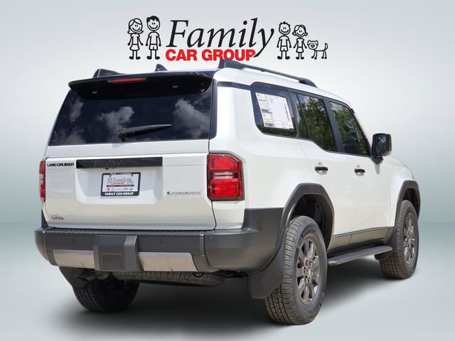 Certified 2025 Toyota Land Cruiser w/ Premium Package AWD/4WD image 4