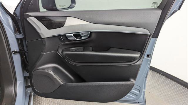 Used 2021 Volvo XC90 T5 Momentum w/ Protection Package Premier image 22