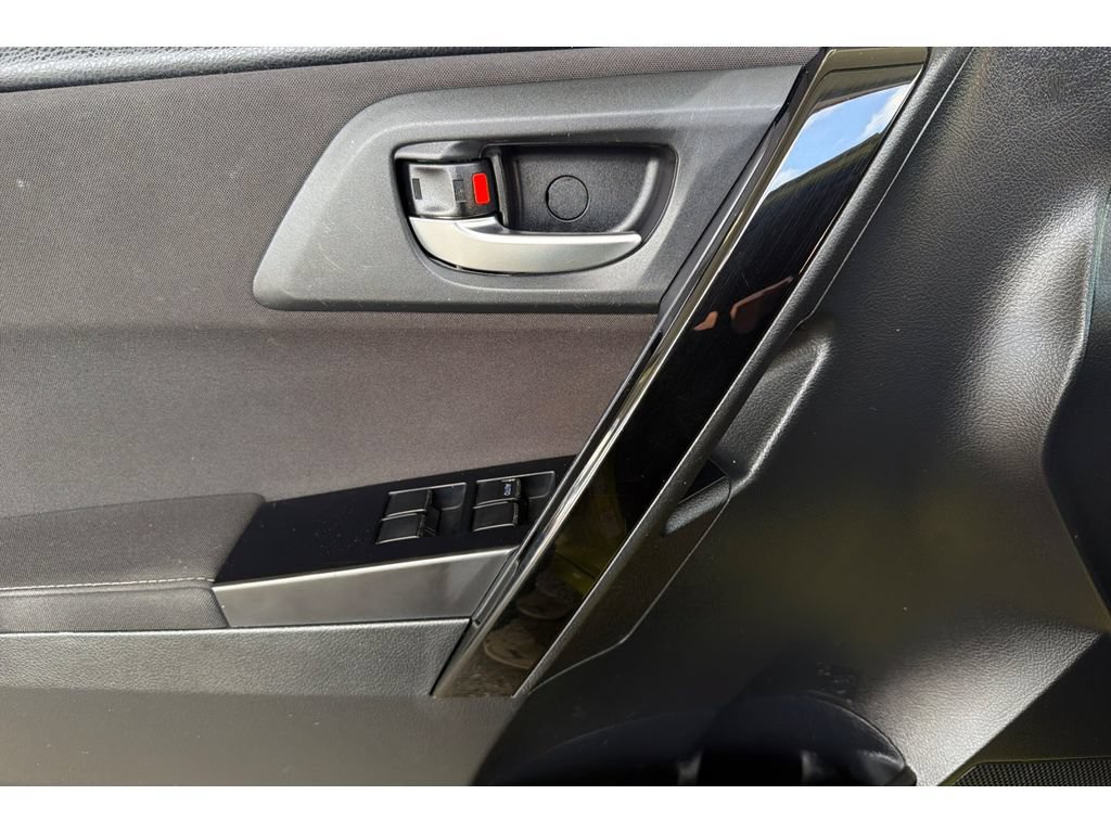Used 2018 Toyota Corolla iM w/ All-Weather Mat Package FWD image 11