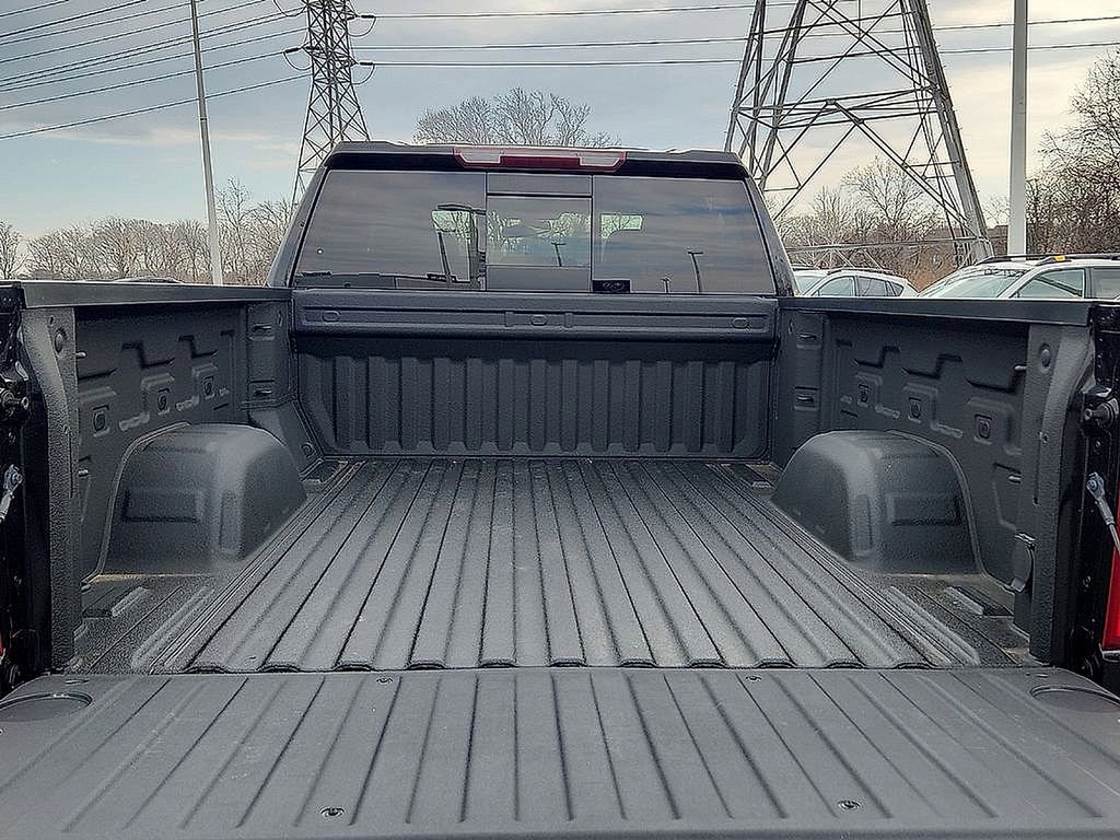 Used 2021 Chevrolet Silverado 1500 LT Trail Boss w/ Convenience Package II AWD/4WD image 30