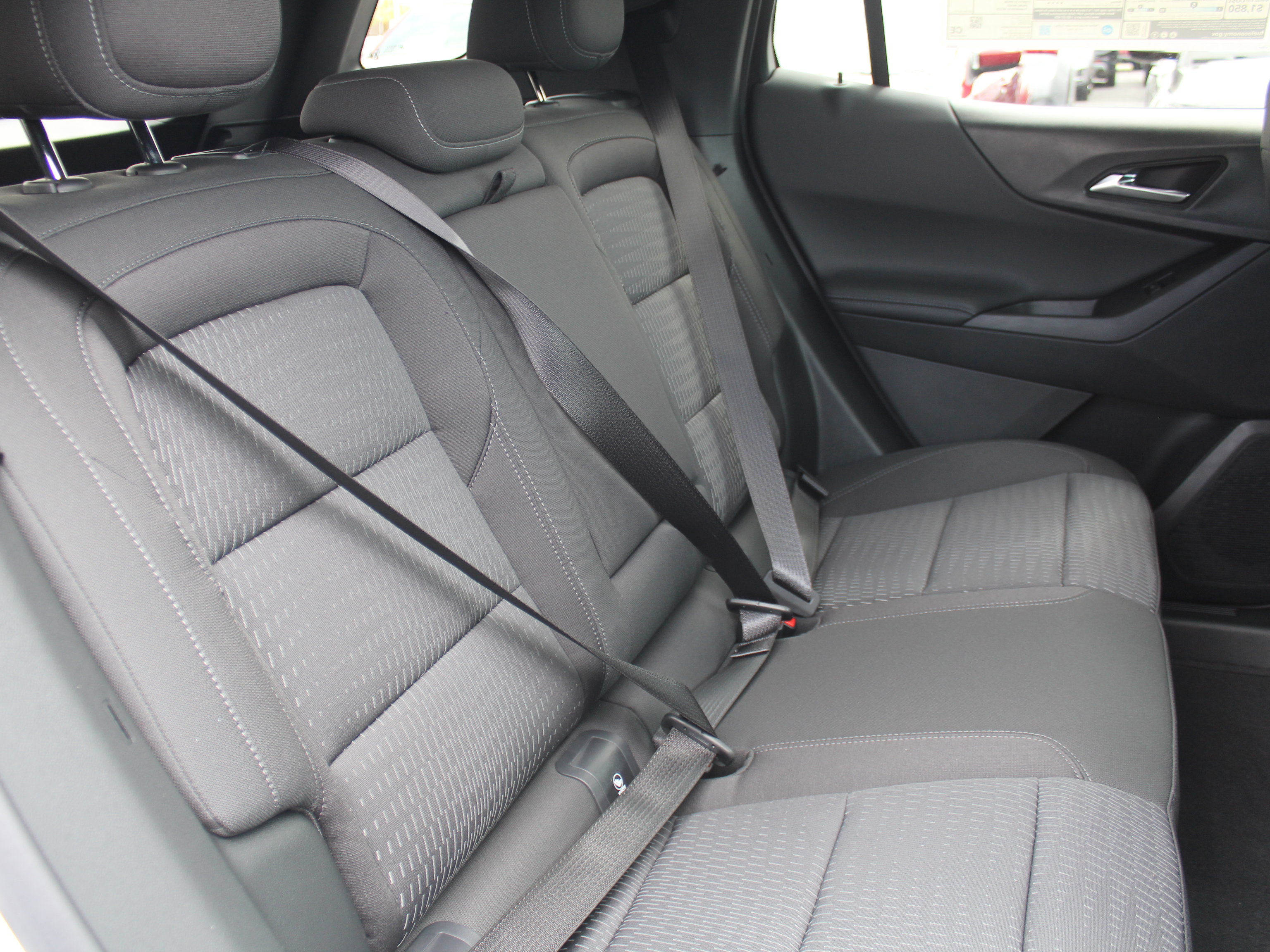 New 2026 Chevrolet Equinox LT FWD image 16