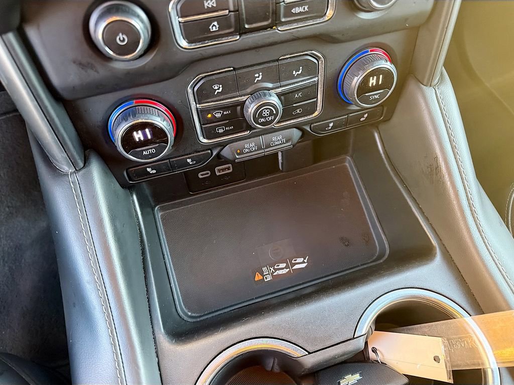 Used 2023 Chevrolet Tahoe LT image 32