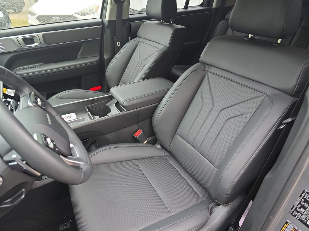 Used 2026 Hyundai Santa Fe SEL image 15