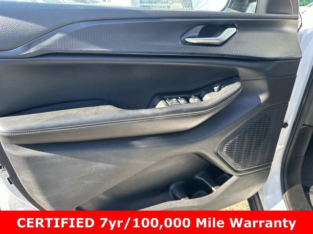 Certified 2023 Jeep Grand Cherokee Altitude image 15