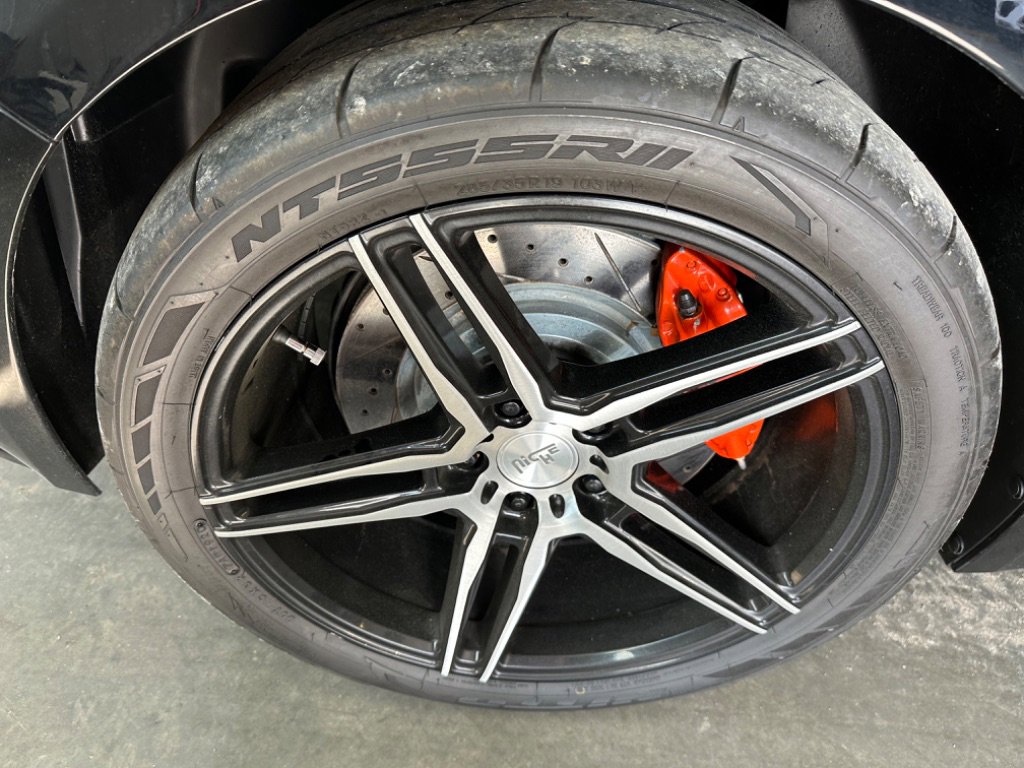 Used 2012 Cadillac CTS V w/ Wood Trim Package RWD image 5