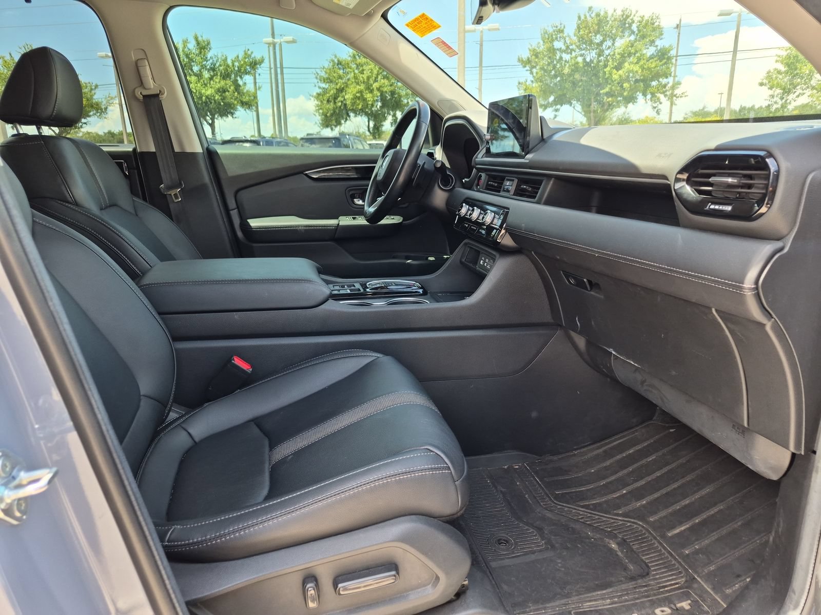 Used 2023 Honda Pilot Touring image 20