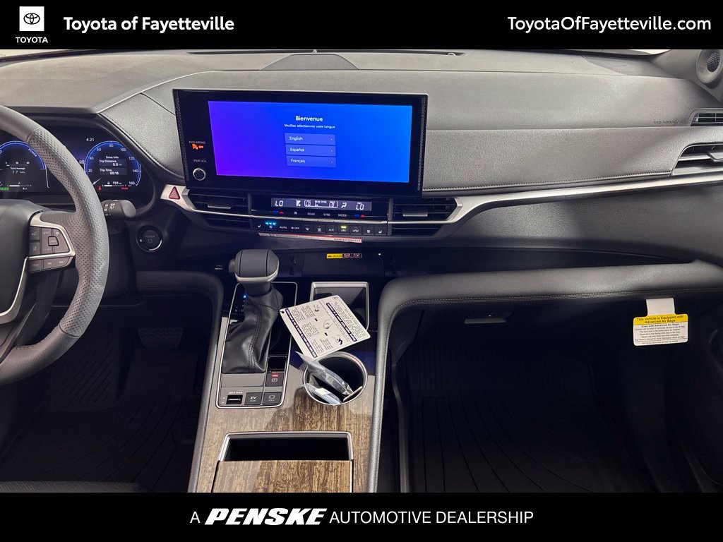 New 2026 Toyota Sienna Limited FWD image 22
