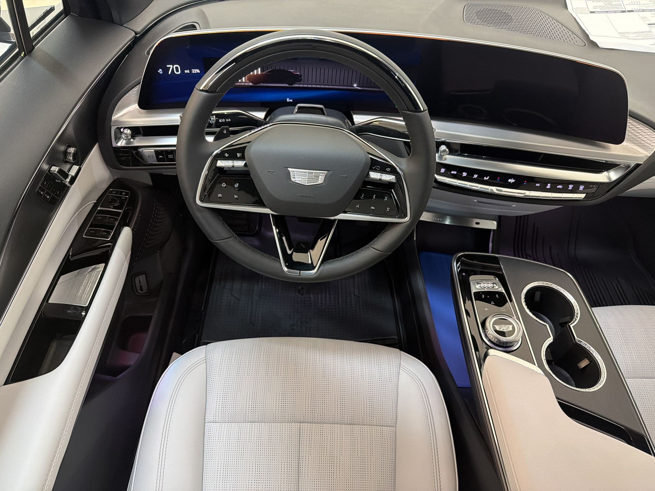 New 2026 Cadillac Lyriq Sport AWD/4WD image 4