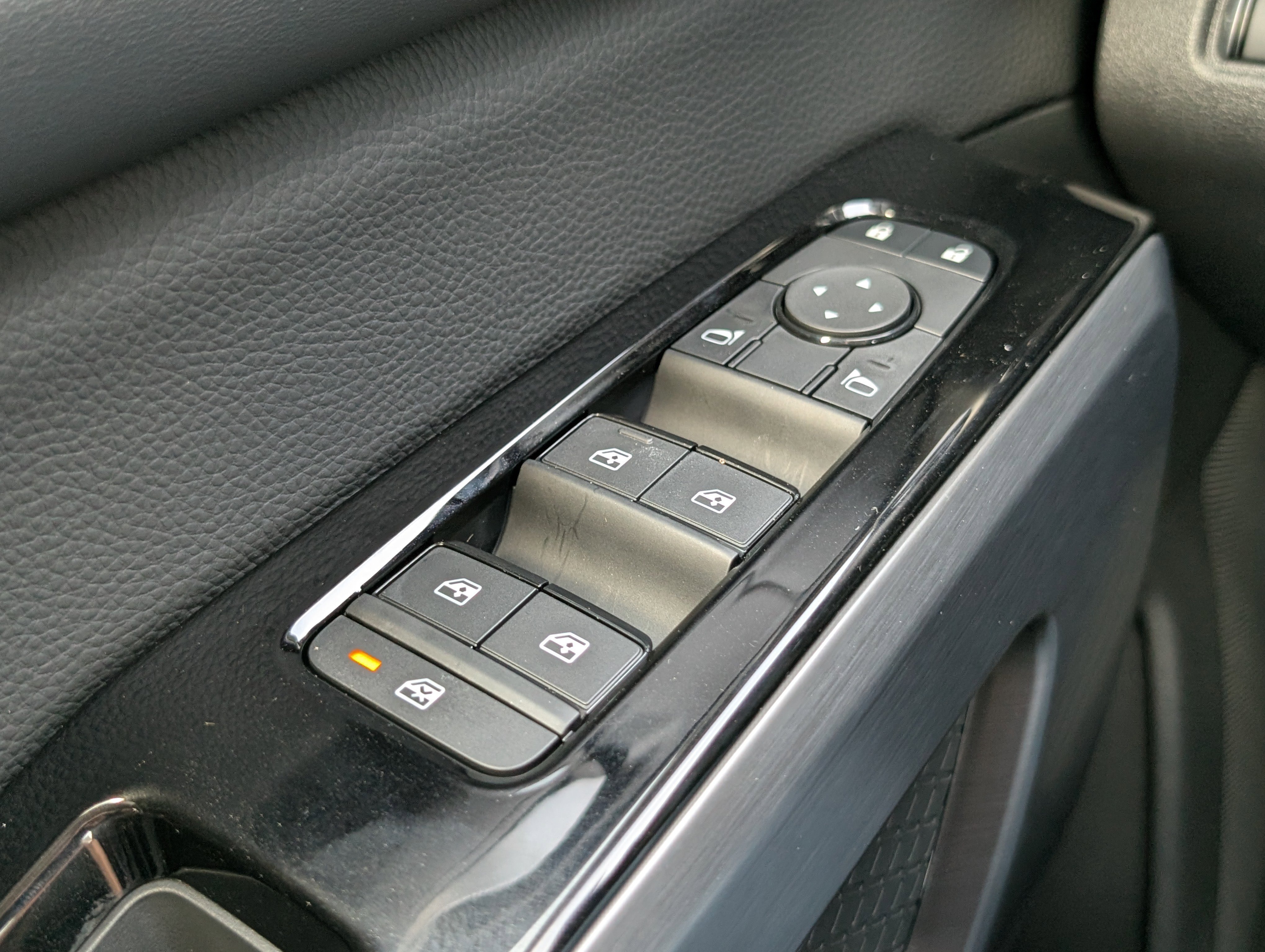 New 2026 Nissan Pathfinder SL AWD/4WD image 20