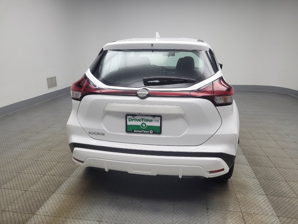 Used 2022 Nissan Kicks S image 7