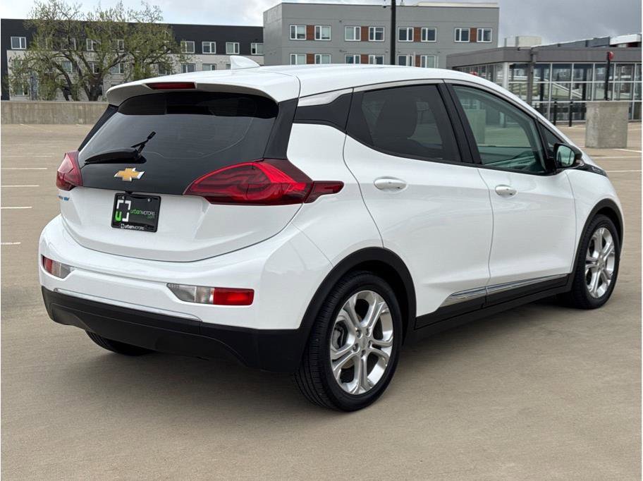 Used 2017 Chevrolet Bolt LT image 8
