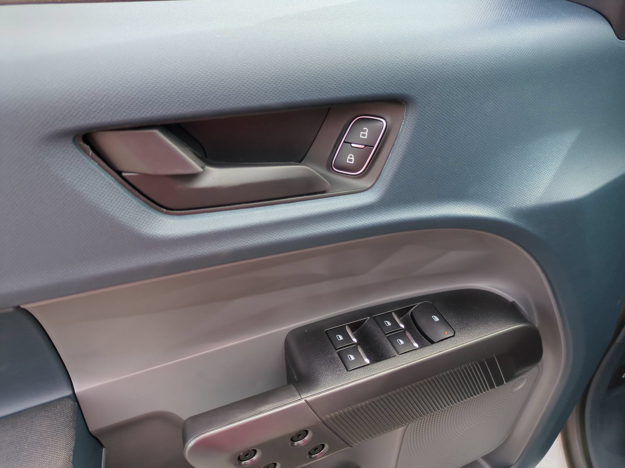 New 2026 Ford Maverick XL FWD image 15