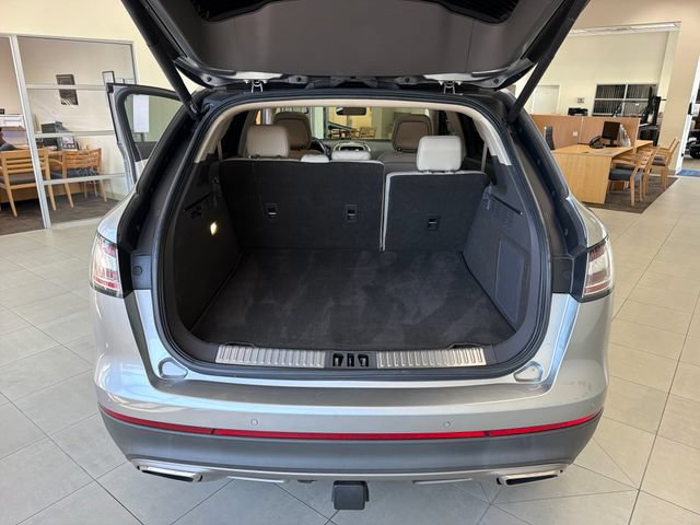 Used 2020 Lincoln Nautilus Reserve w/ Class II Trailer Tow Package FWD image 11