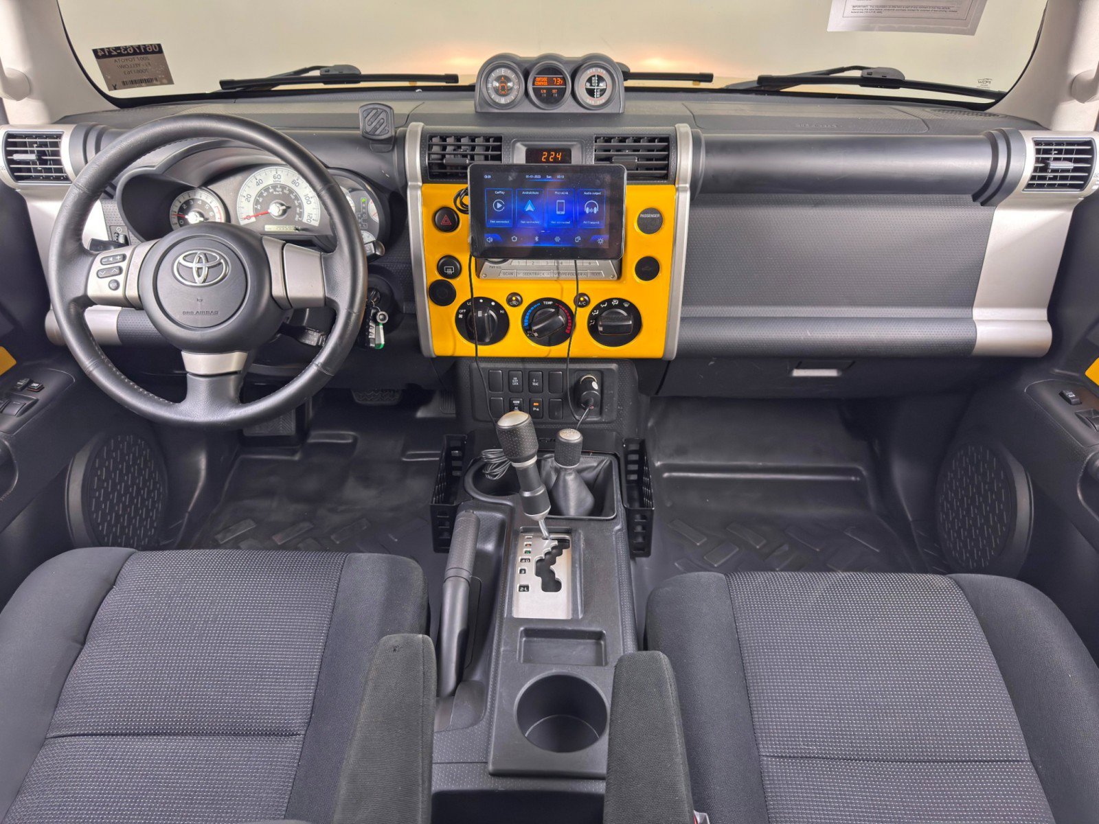 Used 2007 Toyota FJ Cruiser 4WD image 11