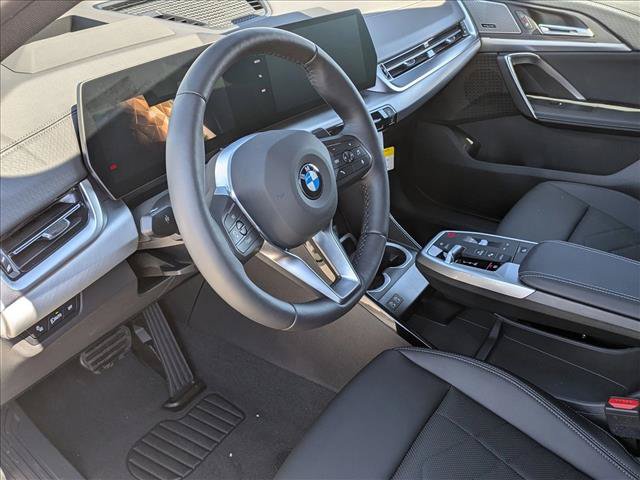 New 2026 BMW X2 xDrive28i w/ Technology Package AWD/4WD image 3