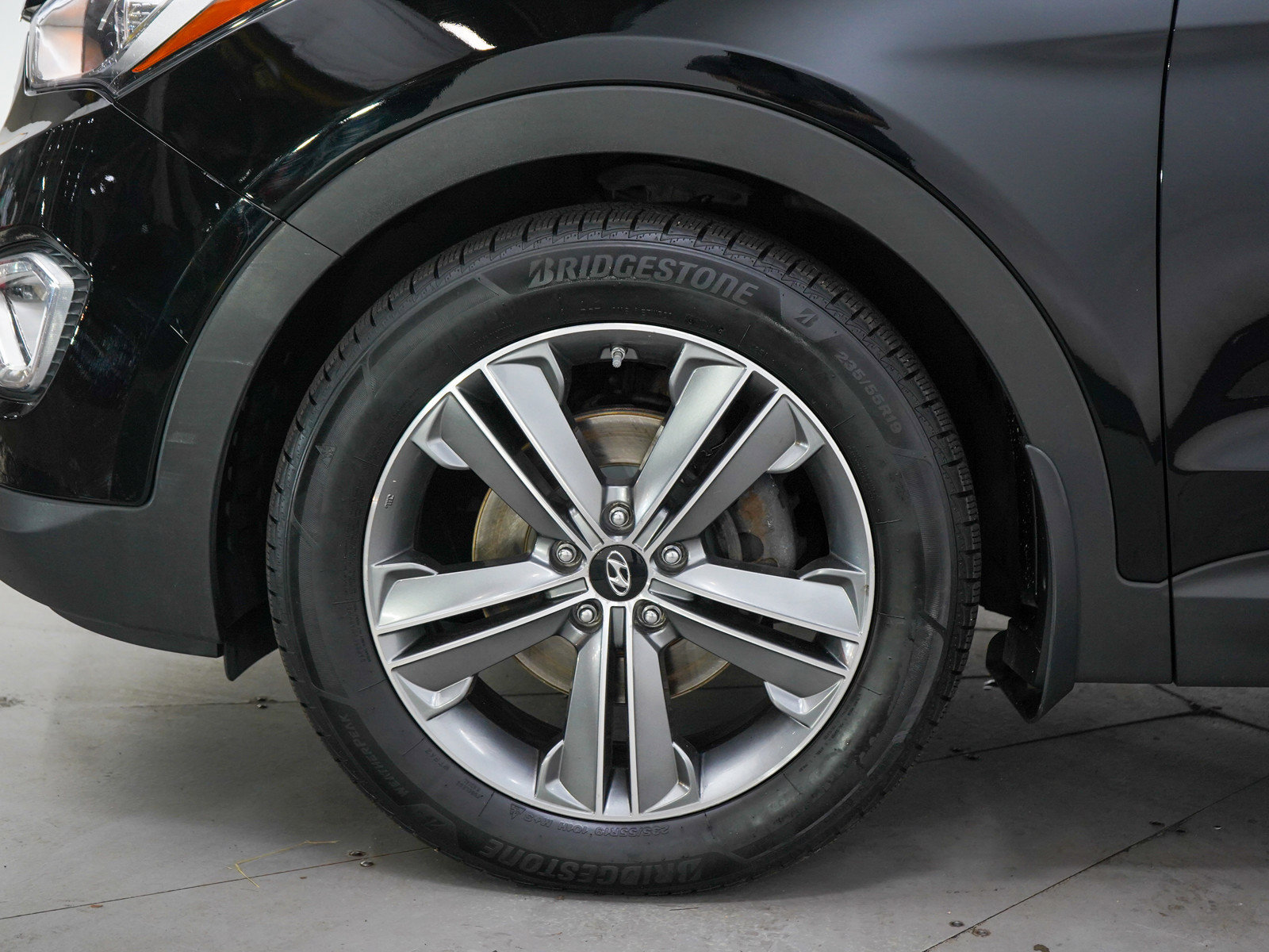Used 2015 Hyundai Santa Fe GLS w/ Option Group 03 AWD/4WD image 31