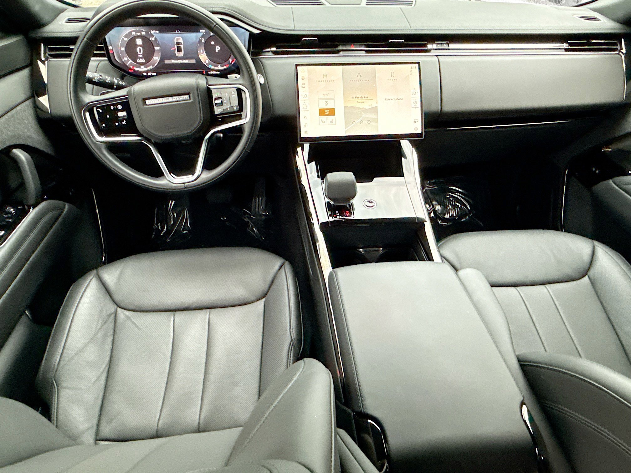Used 2024 Land Rover Range Rover Sport SE AWD/4WD image 16