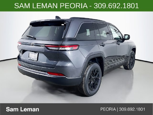 New 2026 Jeep Grand Cherokee Altitude AWD/4WD image 7