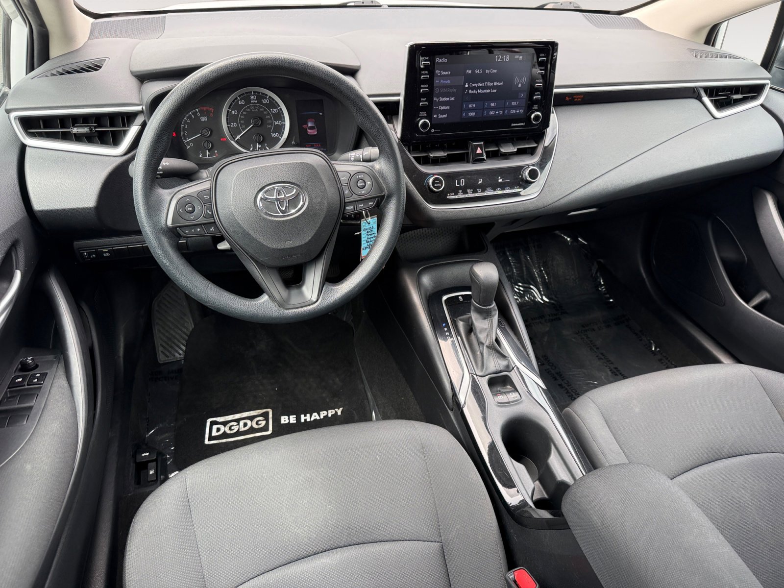 Used 2021 Toyota Corolla LE FWD image 15