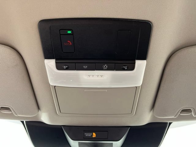 Used 2024 Nissan Pathfinder SV FWD image 34